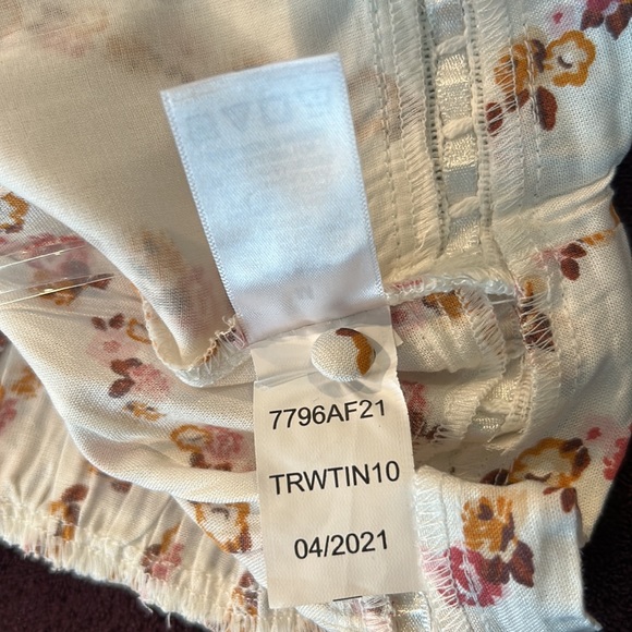 Aeropostale lace & ribbon trim cami / corset / crop top CUTE AF - Picture 6 of 8